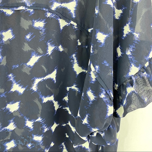 LC Lauren Conrad V Neck Blouse Blue Extra Large - Picture 11 of 14